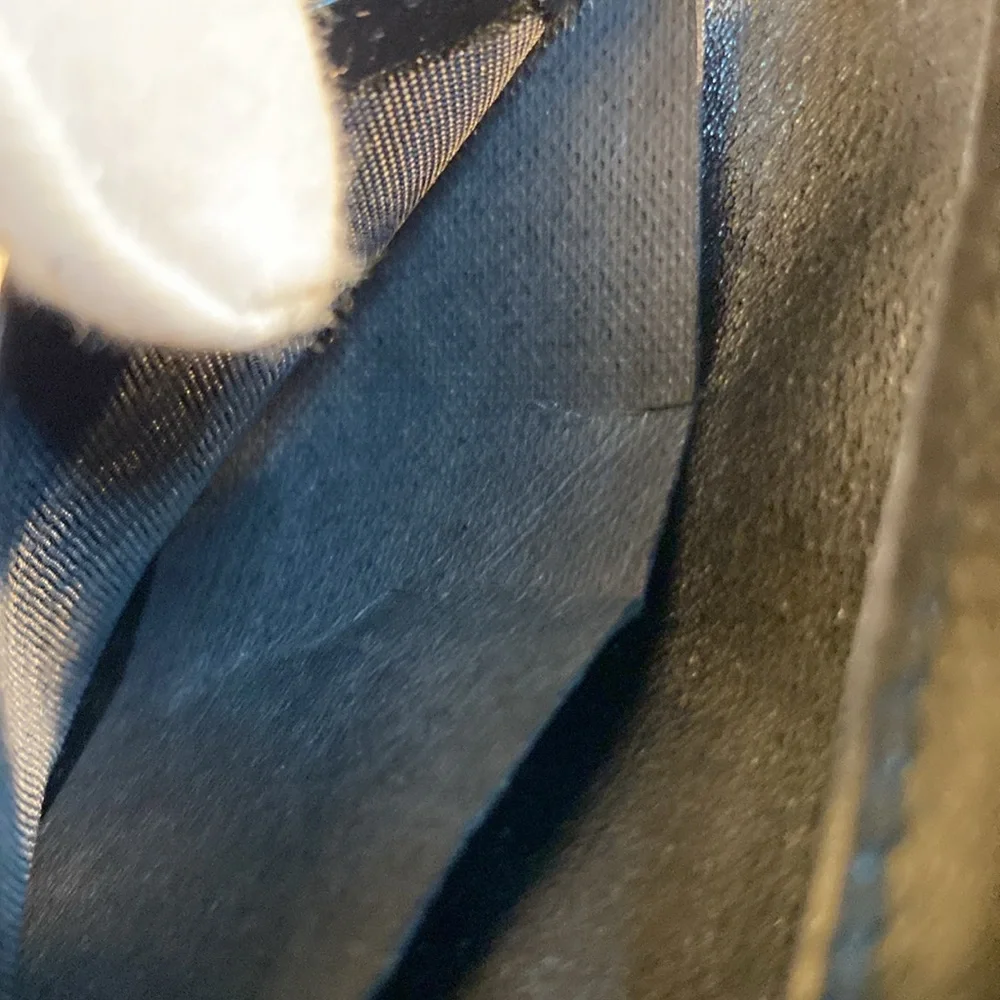 Bvlgari Black Leather Vintage key case/2 card holder - Picture 10 of 11